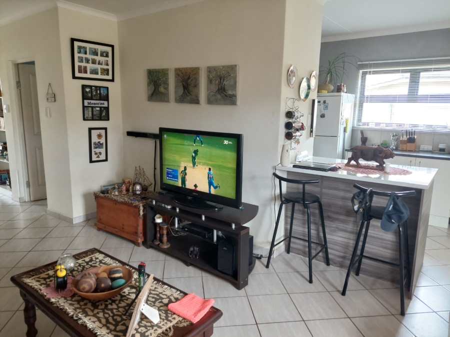 3 Bedroom Property for Sale in Kidds Beach Eastern Cape